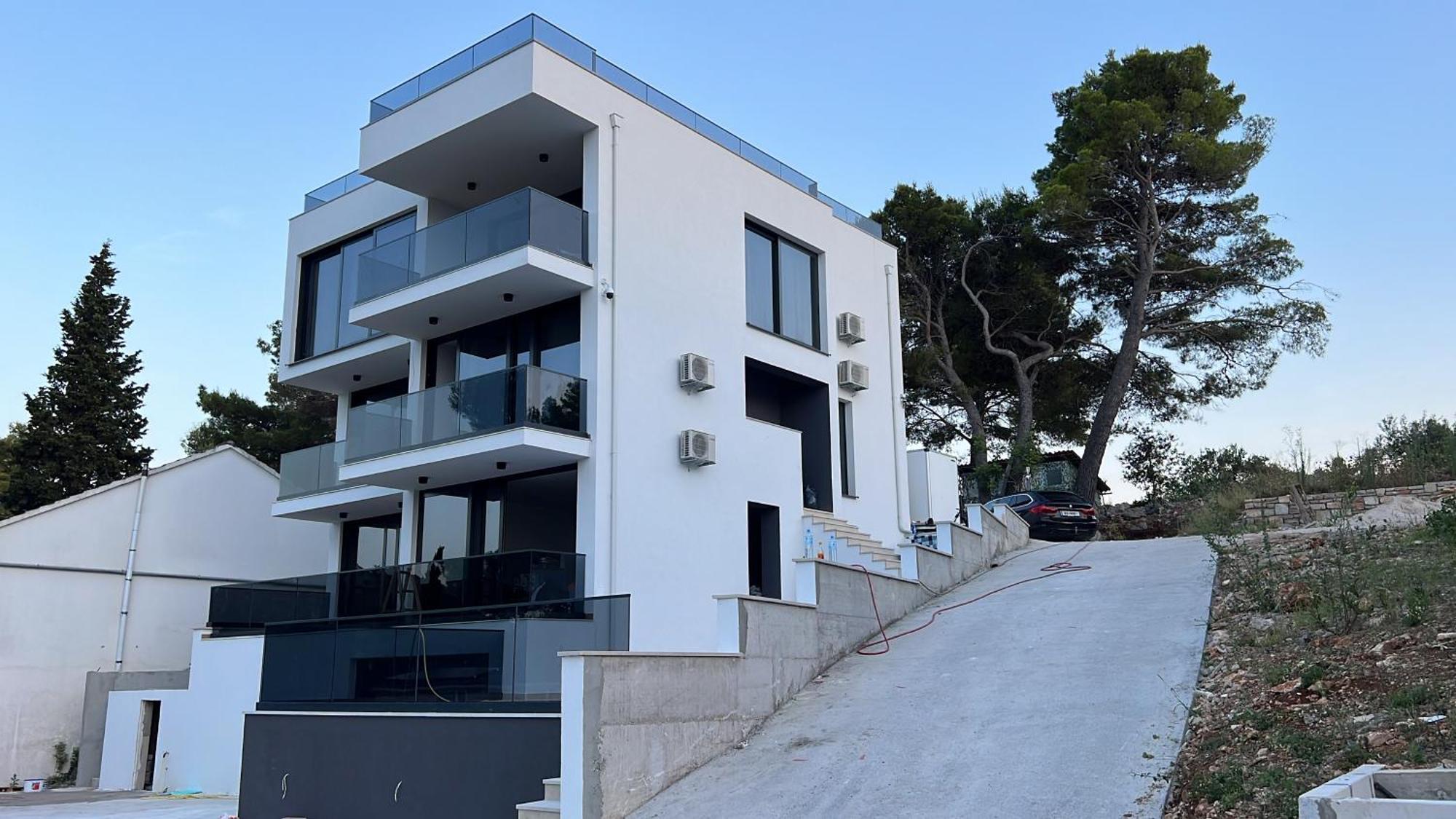 Heart Of Loviste Apartment Luaran gambar
